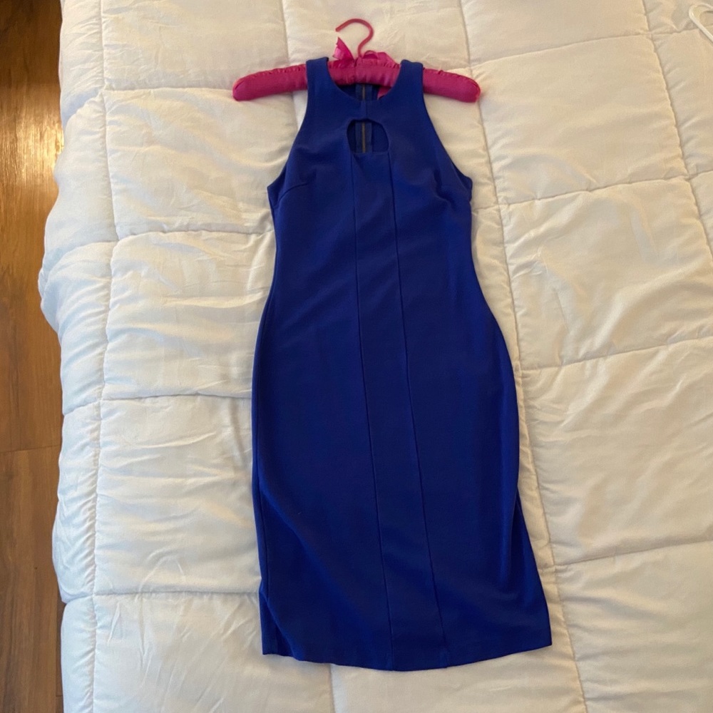 Windsor tight midi dress